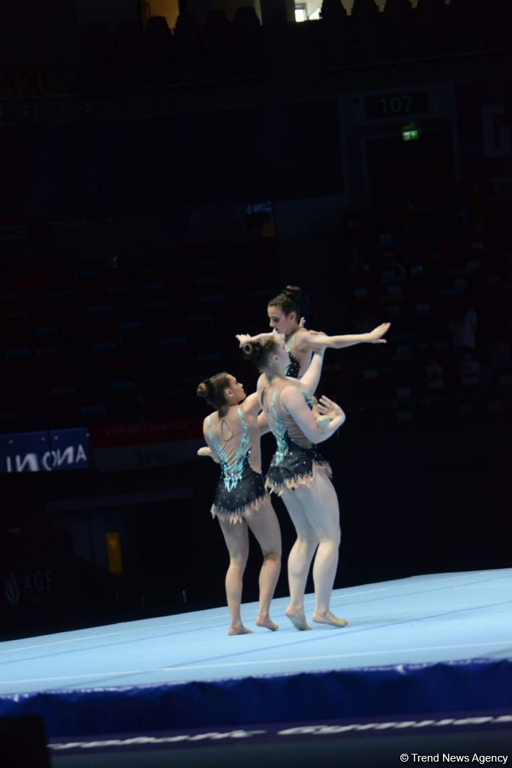Bakıda akrobatika gimnastikası üzrə 12-ci Dünya Yaş Qrupları Yarışlarının birinci günündən gözəl anlar (FOTO)