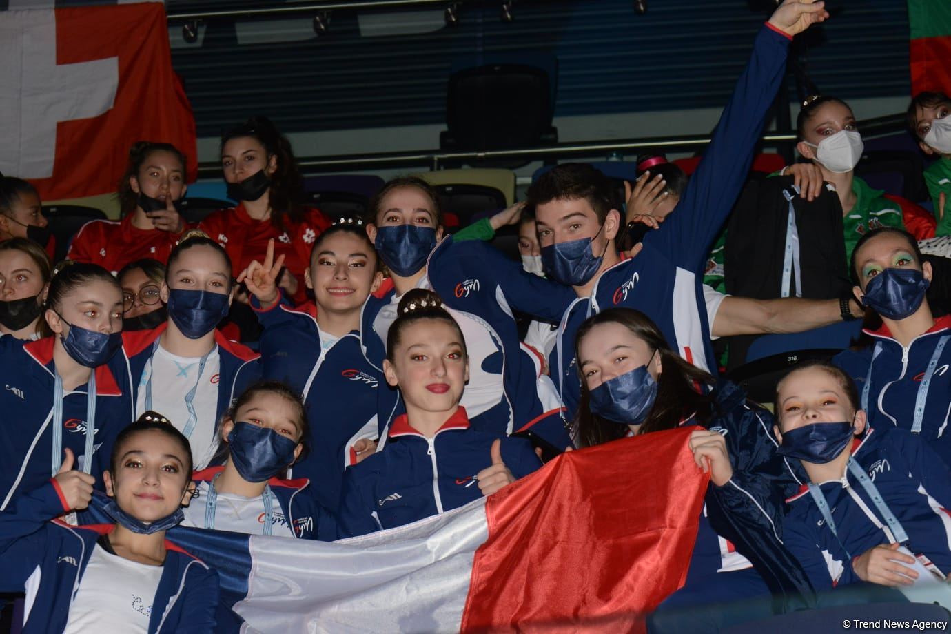 Bakıda akrobatika gimnastikası üzrə 12-ci Dünya Yaş Qrupları Yarışlarının birinci günündən gözəl anlar (FOTO)