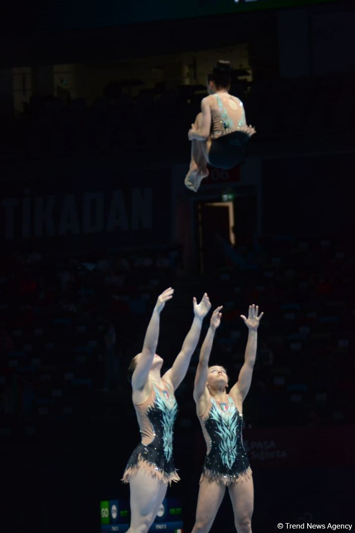 Bakıda akrobatika gimnastikası üzrə 12-ci Dünya Yaş Qrupları Yarışlarının birinci günündən gözəl anlar (FOTO)