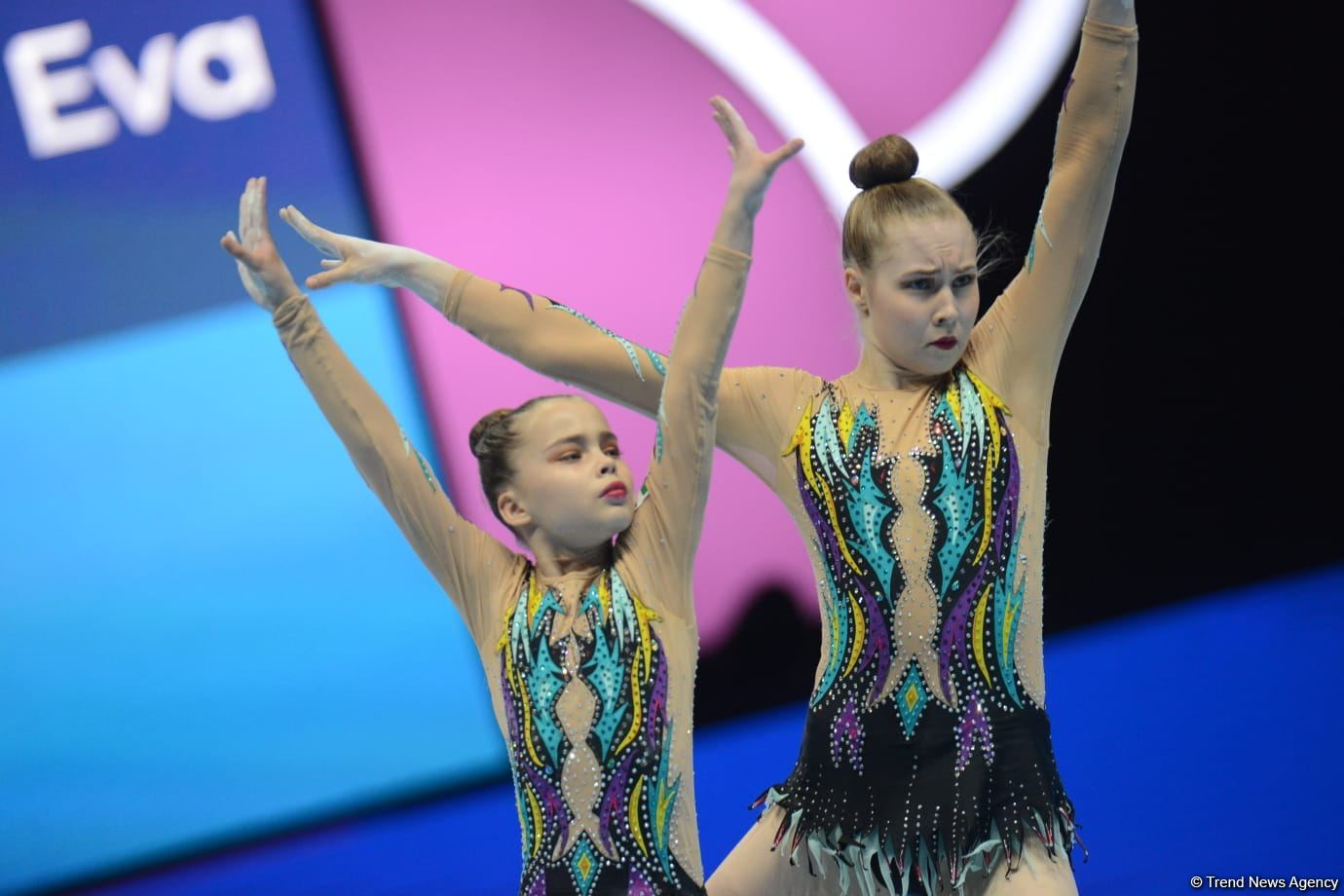 Bakıda akrobatika gimnastikası üzrə 12-ci Dünya Yaş Qrupları Yarışlarının birinci günündən gözəl anlar (FOTO)