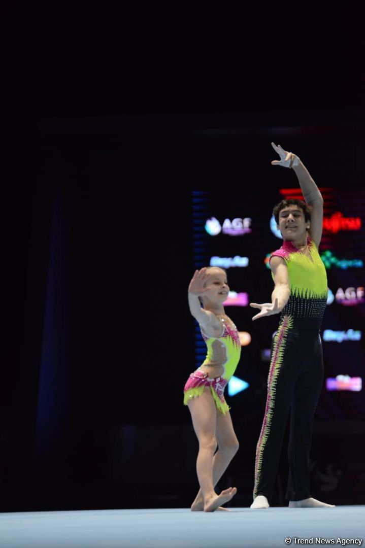 Bakıda Akrobatika Gimnastikası üzrə 12-ci Dünya Yaş Qrupları Yarışlarının birinci günü start götürüb (FOTO)