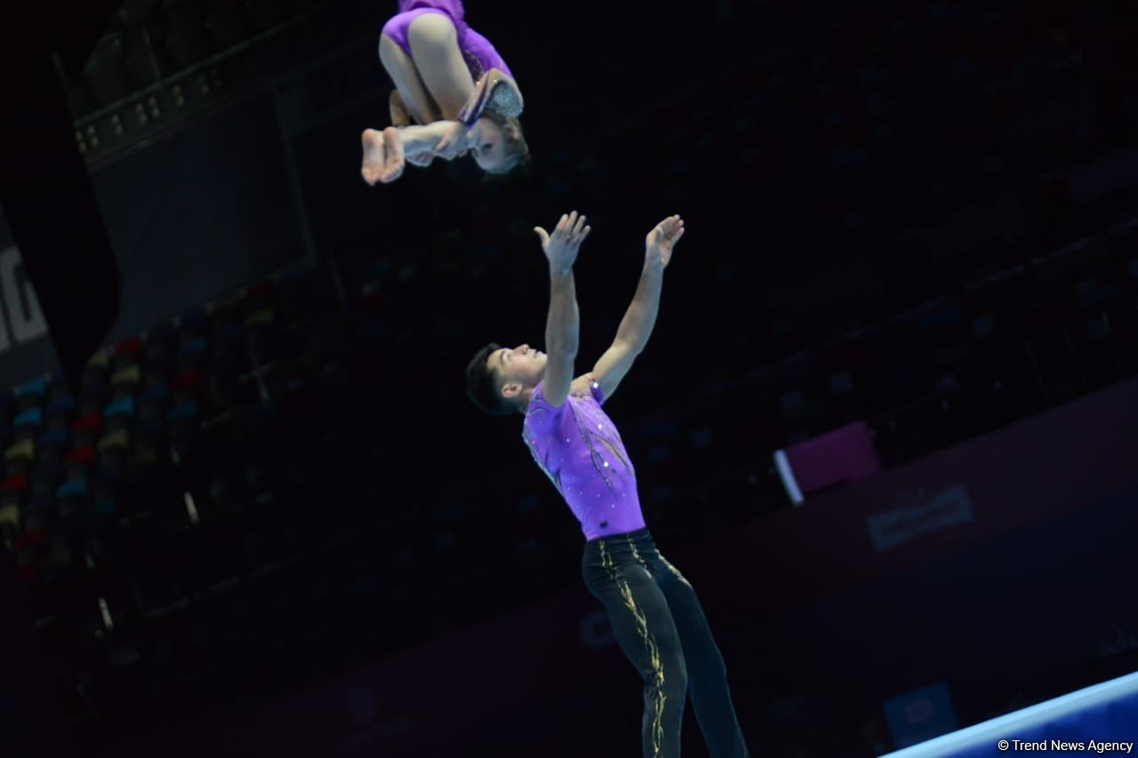 Bakıda Akrobatika Gimnastikası üzrə 12-ci Dünya Yaş Qrupları Yarışlarının birinci günü start götürüb (FOTO)