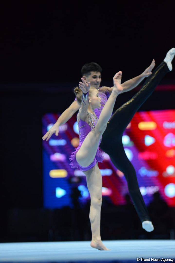 Bakıda Akrobatika Gimnastikası üzrə 12-ci Dünya Yaş Qrupları Yarışlarının birinci günü start götürüb (FOTO)