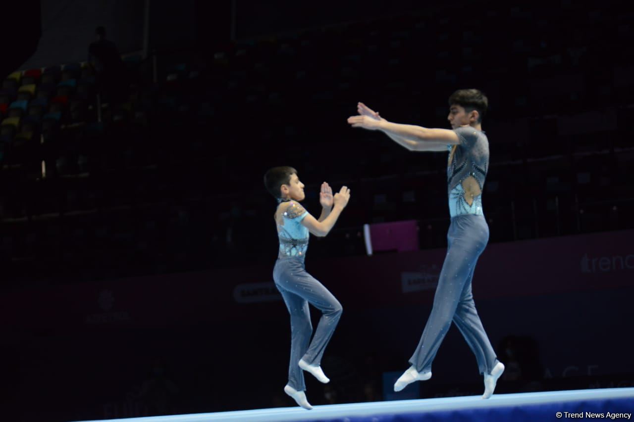 Bakıda Akrobatika Gimnastikası üzrə 12-ci Dünya Yaş Qrupları Yarışlarının birinci günü start götürüb (FOTO)