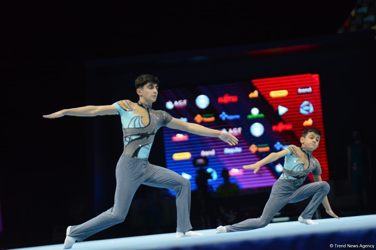 Bakıda Akrobatika Gimnastikası üzrə 12-ci Dünya Yaş Qrupları Yarışlarının birinci günü start götürüb (FOTO)