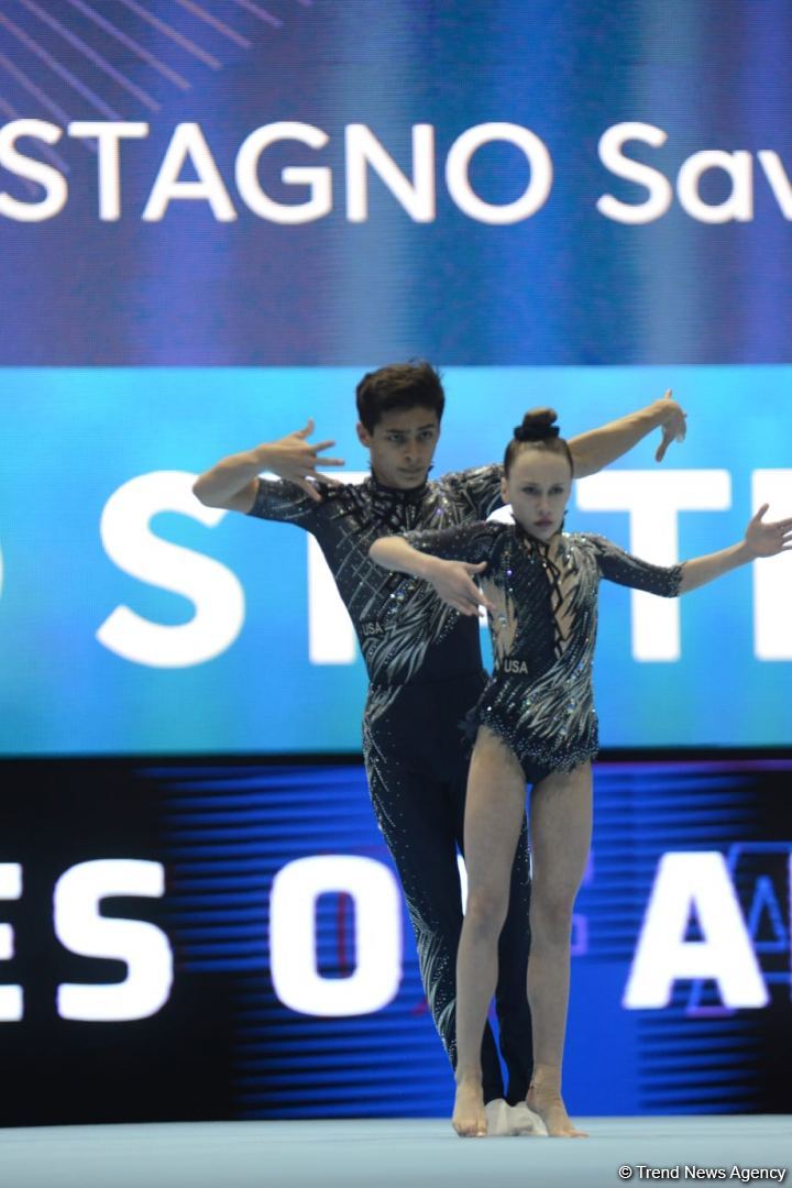 Bakıda Akrobatika Gimnastikası üzrə 12-ci Dünya Yaş Qrupları Yarışlarının birinci günü start götürüb (FOTO)