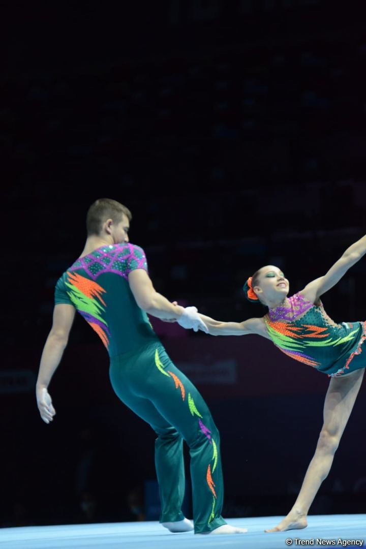 Bakıda Akrobatika Gimnastikası üzrə 12-ci Dünya Yaş Qrupları Yarışlarının birinci günü start götürüb (FOTO)