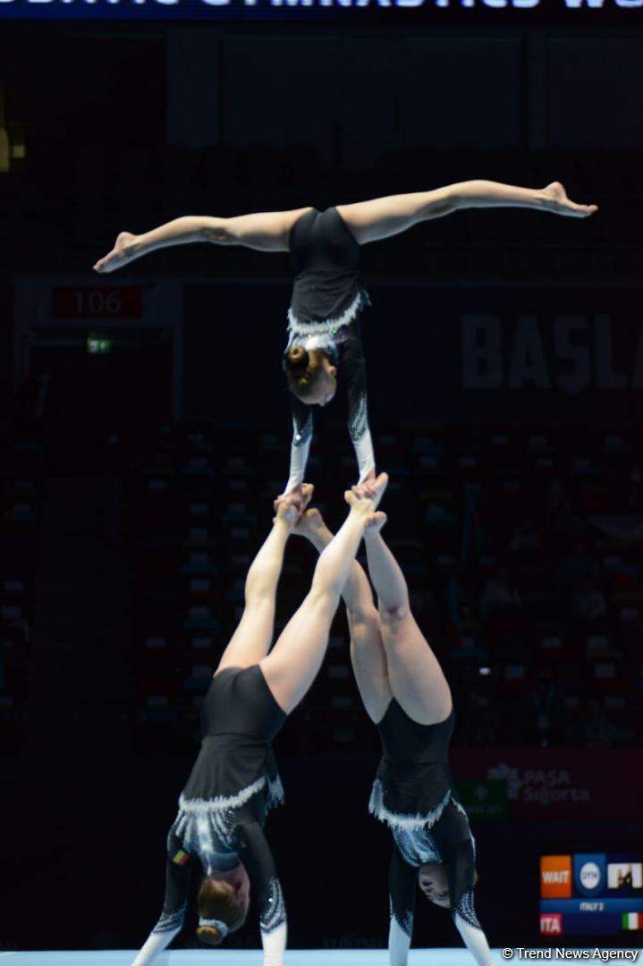 Bakıda akrobatika gimnastikası üzrə Dünya Yaş Qrupları Yarışlarının ikinci günü davam edir (FOTO)