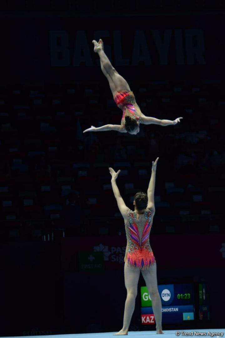 Bakıda akrobatika gimnastikası üzrə Dünya Yaş Qrupları Yarışlarının ikinci günü davam edir (FOTO)