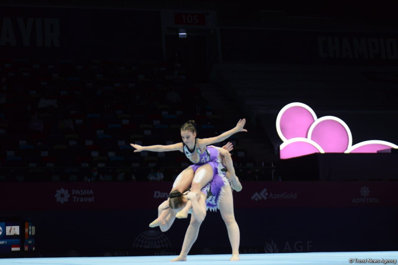 Bakıda akrobatika gimnastikası üzrə Dünya Yaş Qrupları Yarışlarının ikinci günü davam edir (FOTO)