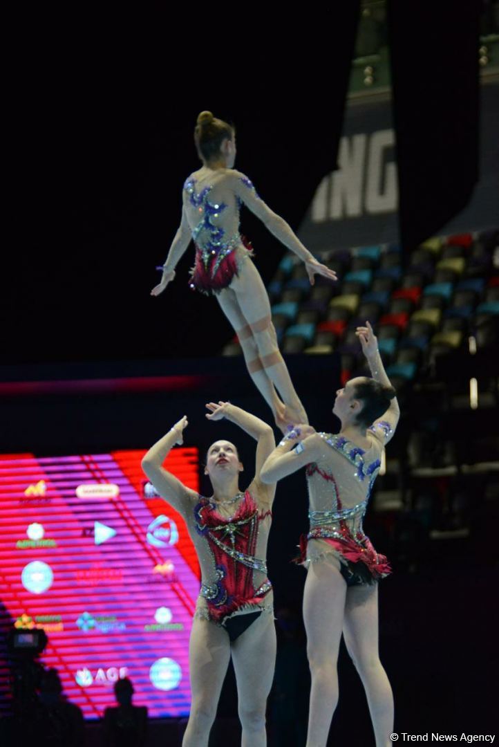 Bakıda Akrobatika Gimnastikası üzrə 12-ci Dünya Yaş Qrupları Yarışlarının üçüncü günü start götürüb (FOTO)