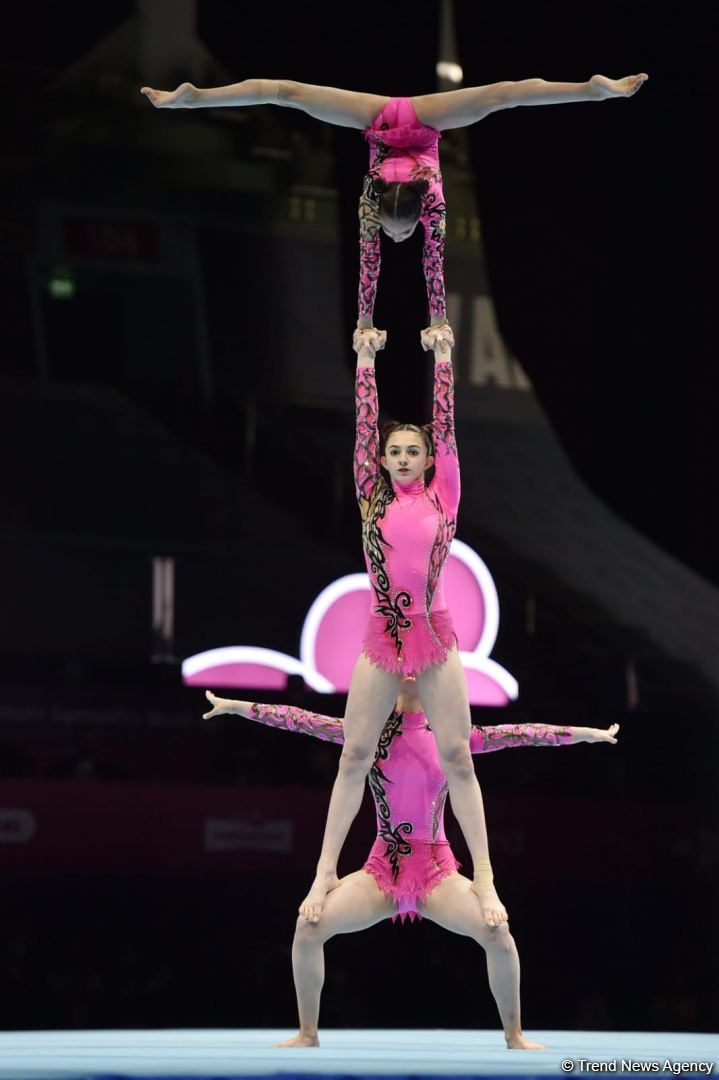 Qızıl medal məşqçimizə  ən gözəl hədiyyə oldu - Azərbaycan gimnastları (FOTO)