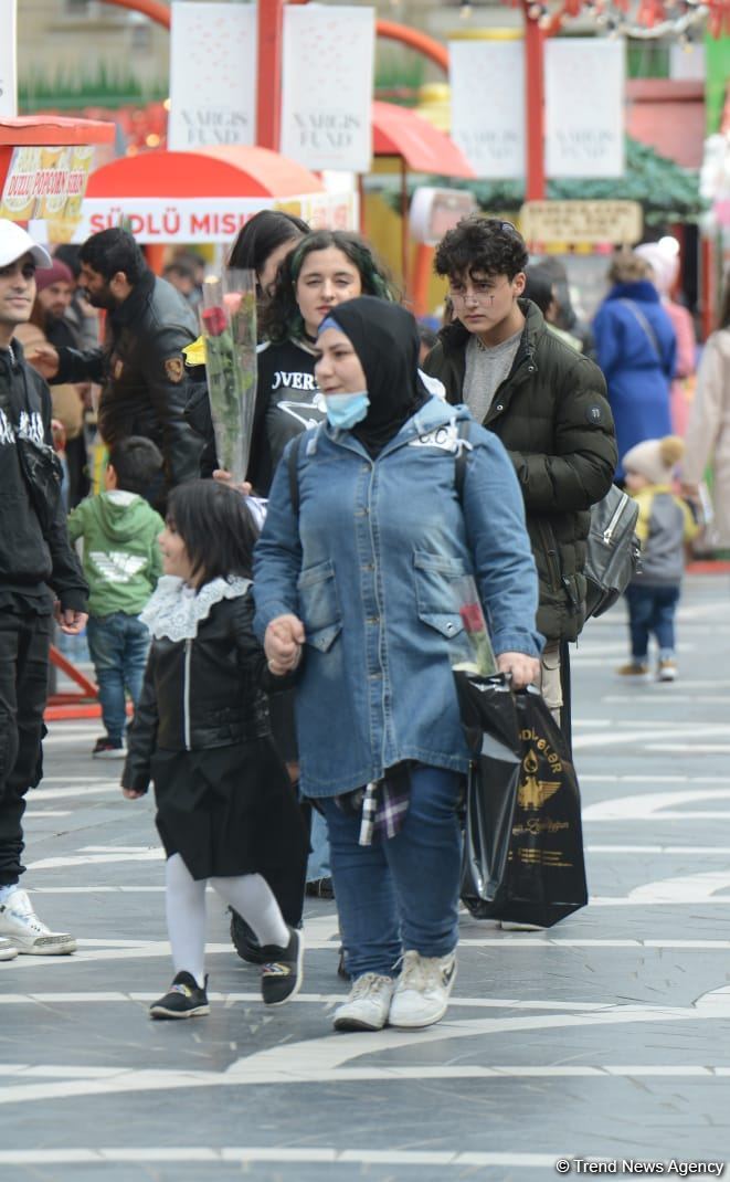 Bakının 8 Mart mənzərəsi - FOTOSESSİYA