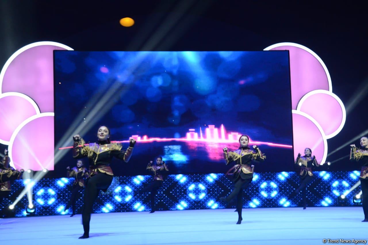 Bakıda akrobatika gimnastikası üzrə Dünya çempionatının açılış mərasimi keçirilib (FOTO)