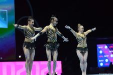 Bakıda akrobatika gimnastikası üzrə dünya çempionatının ikinci günü start götürüb (FOTO)