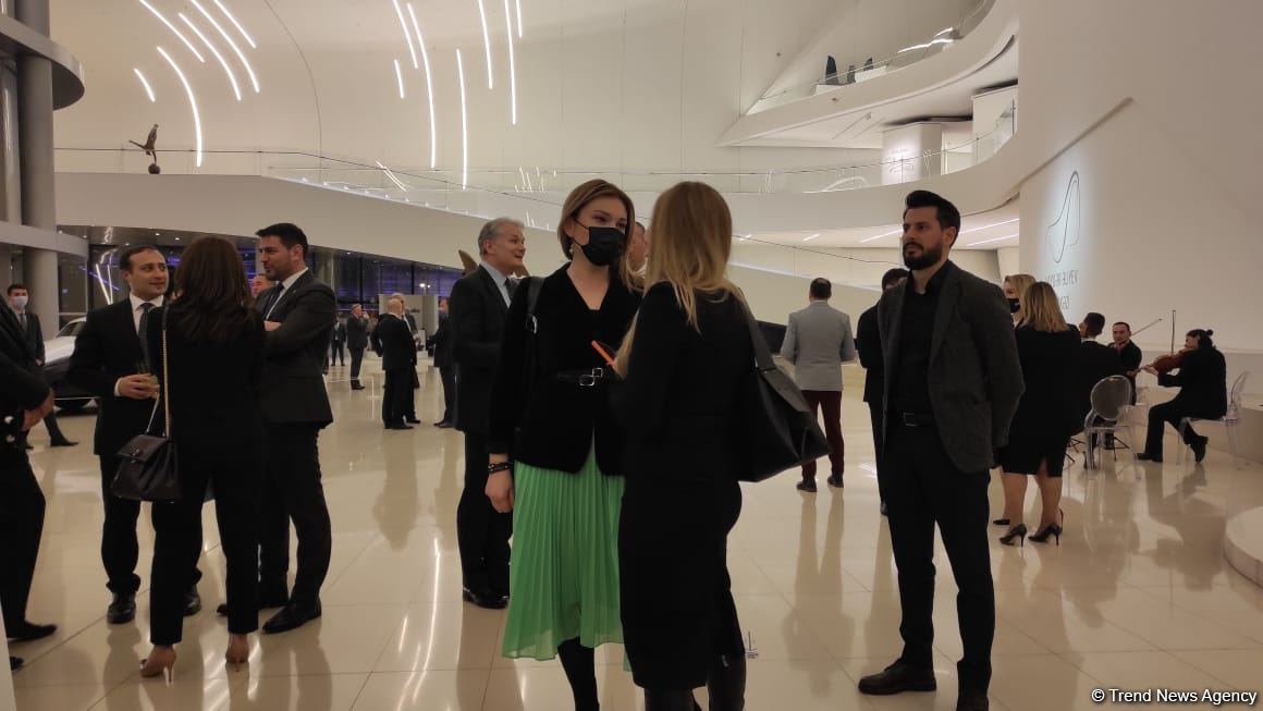 Azərbaycan və Böyük Britaniya münasibətləri təkcə enerji sahəsində əməkdaşlığa əsaslanmır - Səfir (FOTO)
