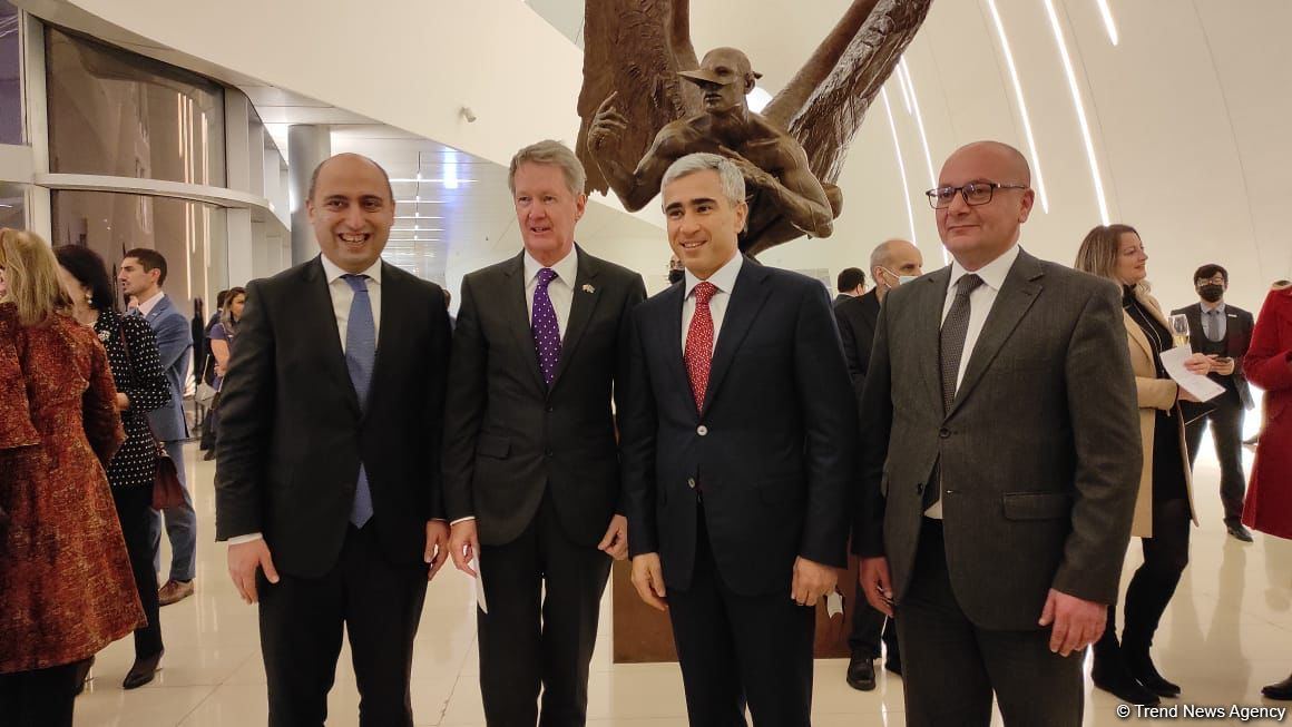 Azərbaycan və Böyük Britaniya münasibətləri təkcə enerji sahəsində əməkdaşlığa əsaslanmır - Səfir (FOTO)