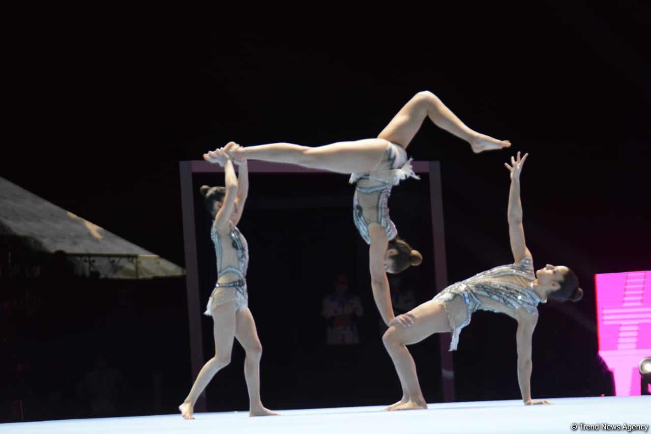 Bakıda akrobatika gimnastikası üzrə dünya çempionatının ikinci günü start götürüb (FOTO)