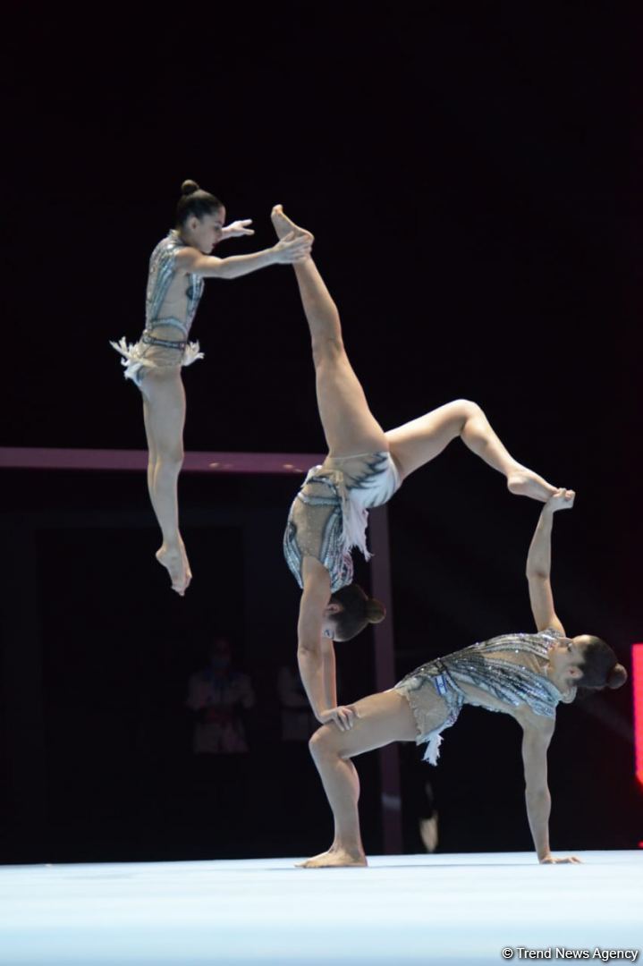 Bakıda akrobatika gimnastikası üzrə dünya çempionatının ikinci günü start götürüb (FOTO)