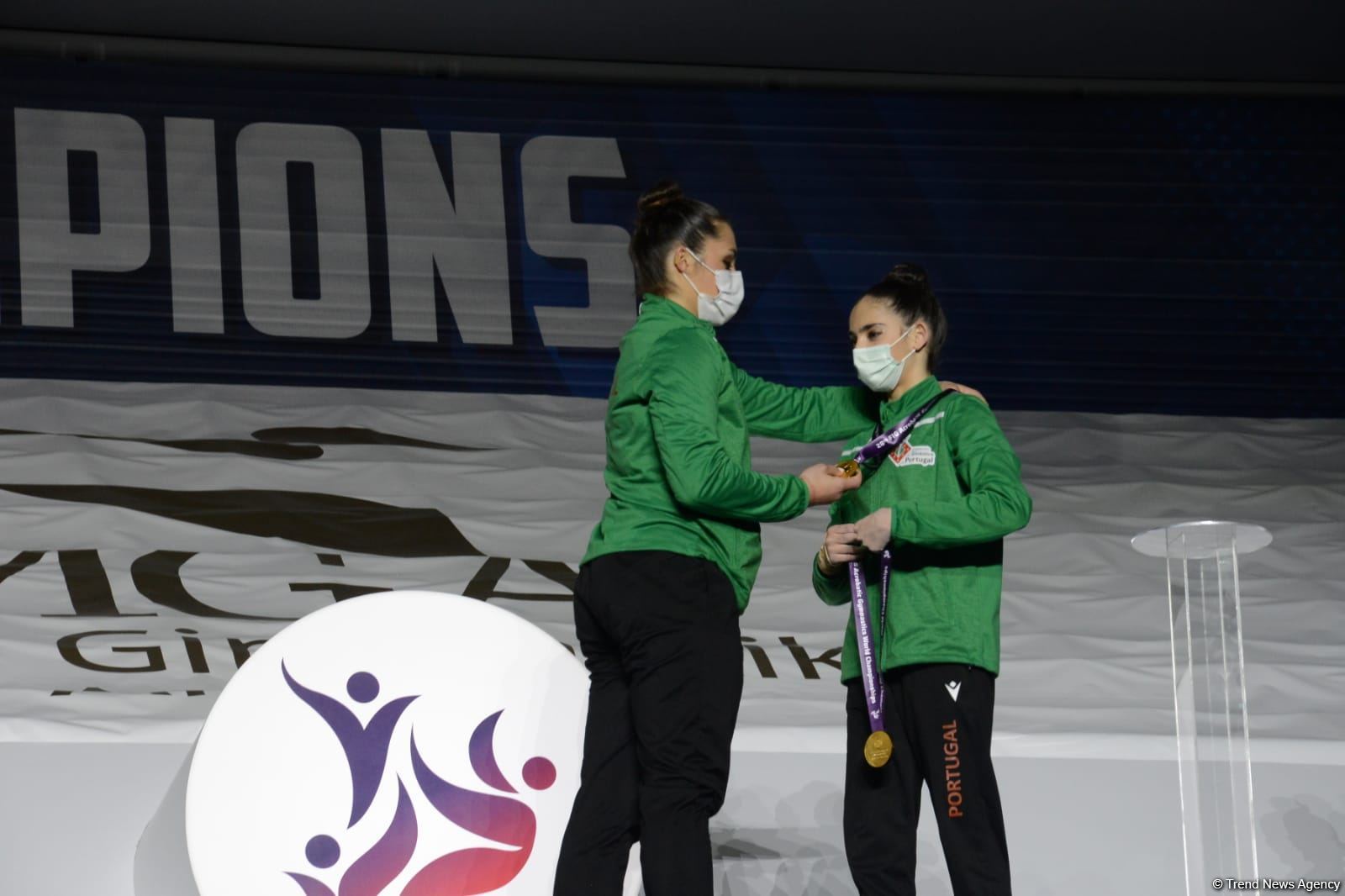 Akrobatika gimnastikası üzrə Dünya çempionatında qaliblərin mükafatlandırılma mərasimi keçirilib (FOTO)