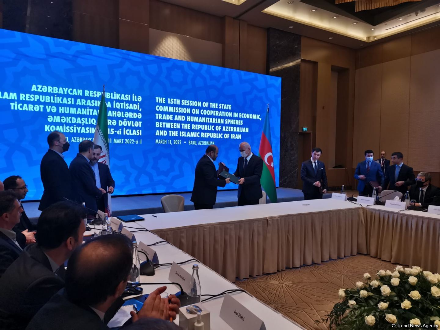 Azərbaycan və İran arasında tarixi sənəd imzalandı (FOTO)