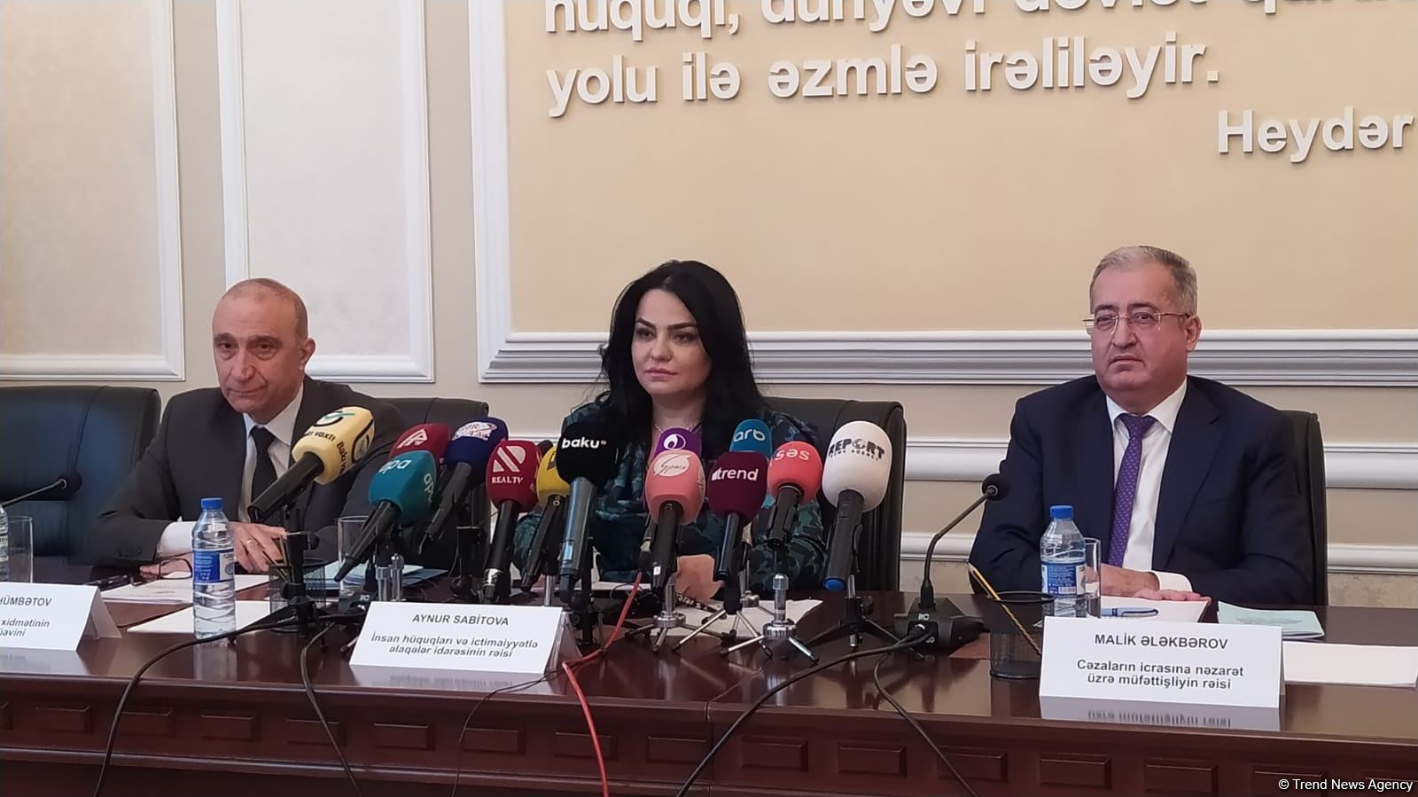 Ədliyyə Nazirliyində mətbuat konfransı keçirilib (FOTO/VİDEO)