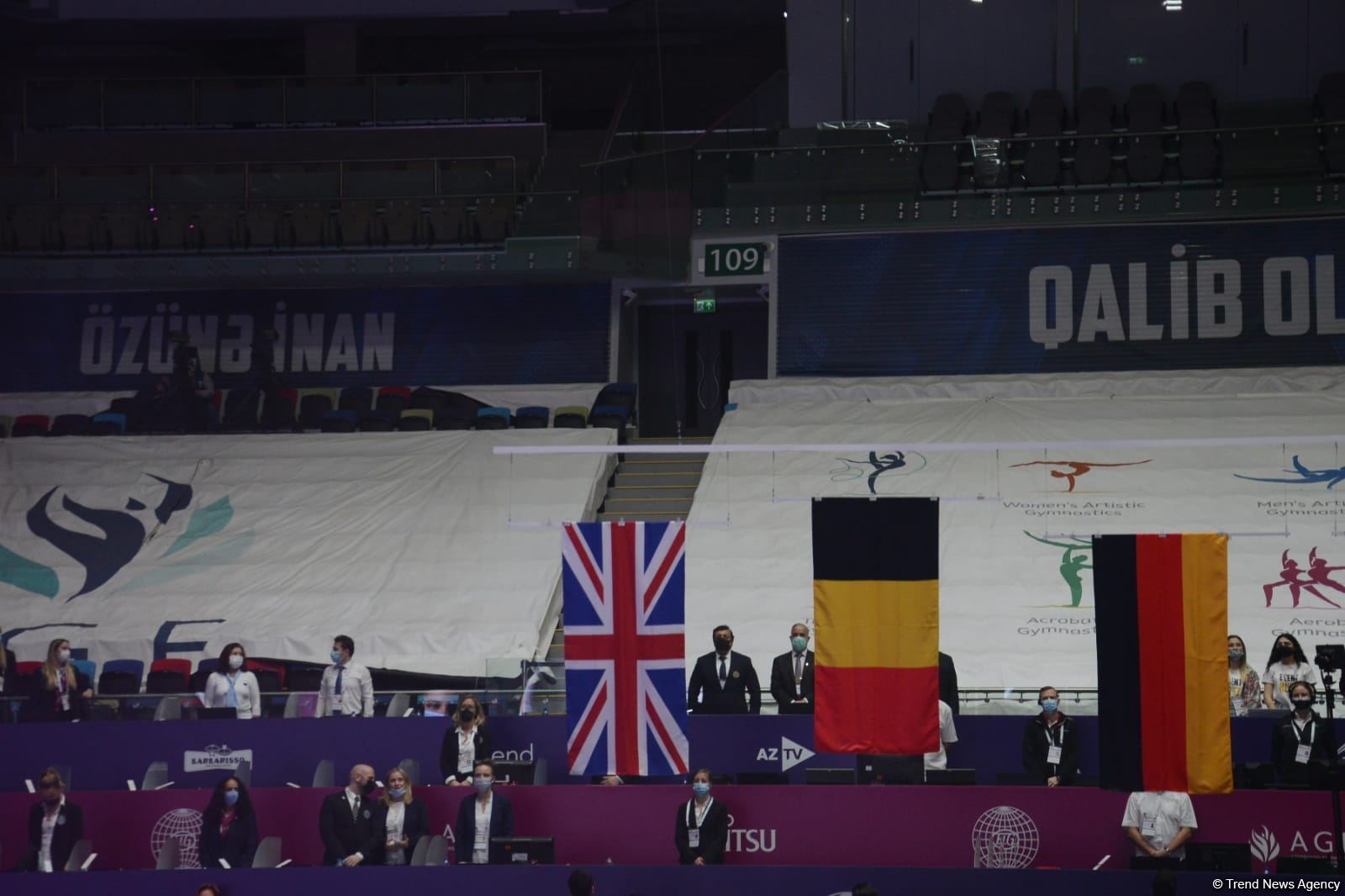 Akrobatika gimnastikası üzrə qarışıq cütlüklər, qadınlar və kişilər qrupları arasında mükafatlandırma mərasimi keçirilib (FOTO)