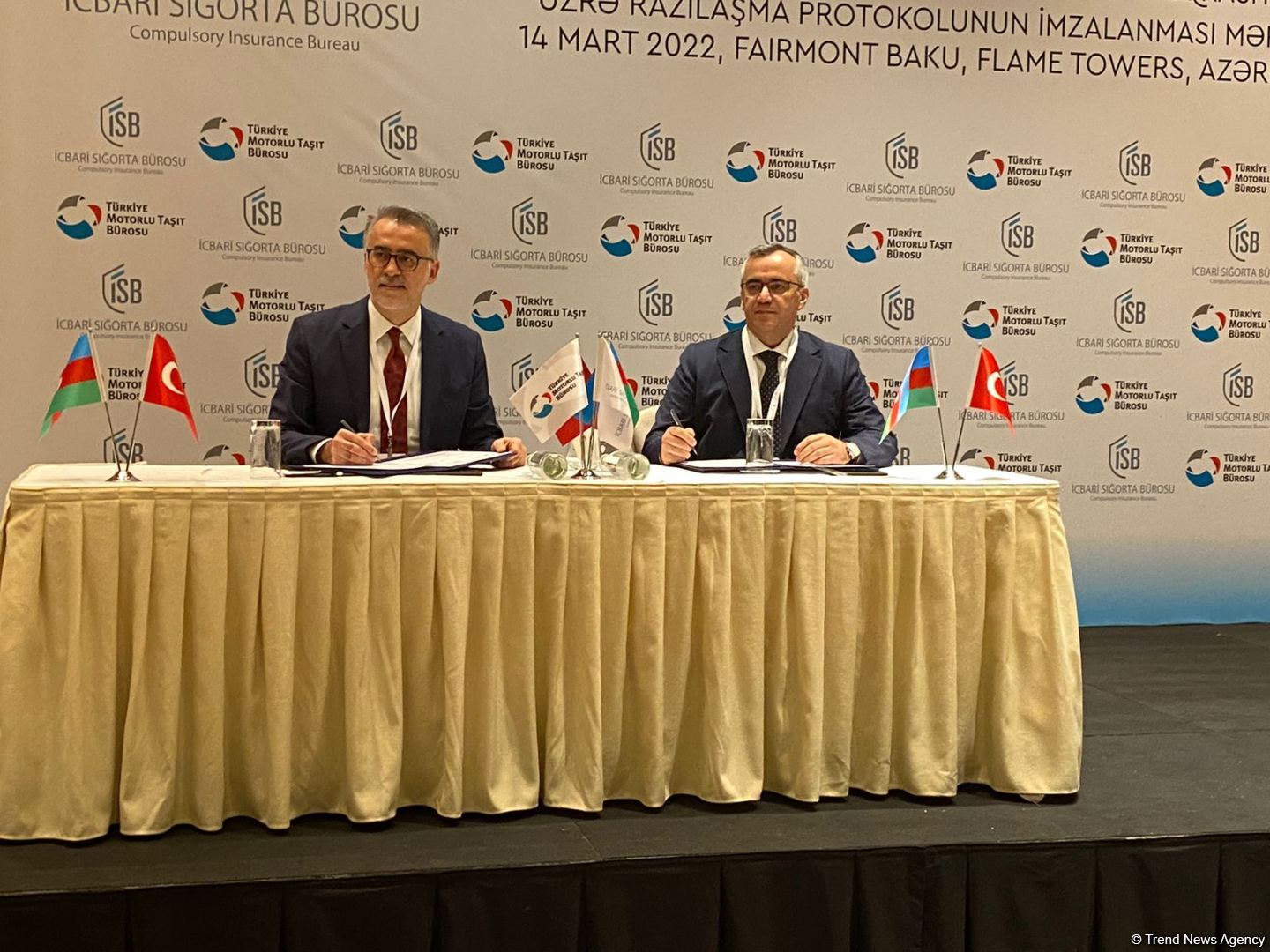 Azərbaycan və Türkiyə "Yaşıl Kart" sisteminin inteqrasiyası barədə protokol imzalayıb (FOTO)