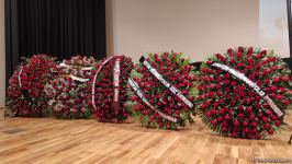 Rüstəm İbrahimbəyovla vida mərasimi keçirilib (FOTO/VİDEO)