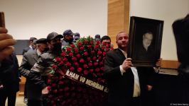 Rüstəm İbrahimbəyovla vida mərasimi keçirilib (FOTO/VİDEO)