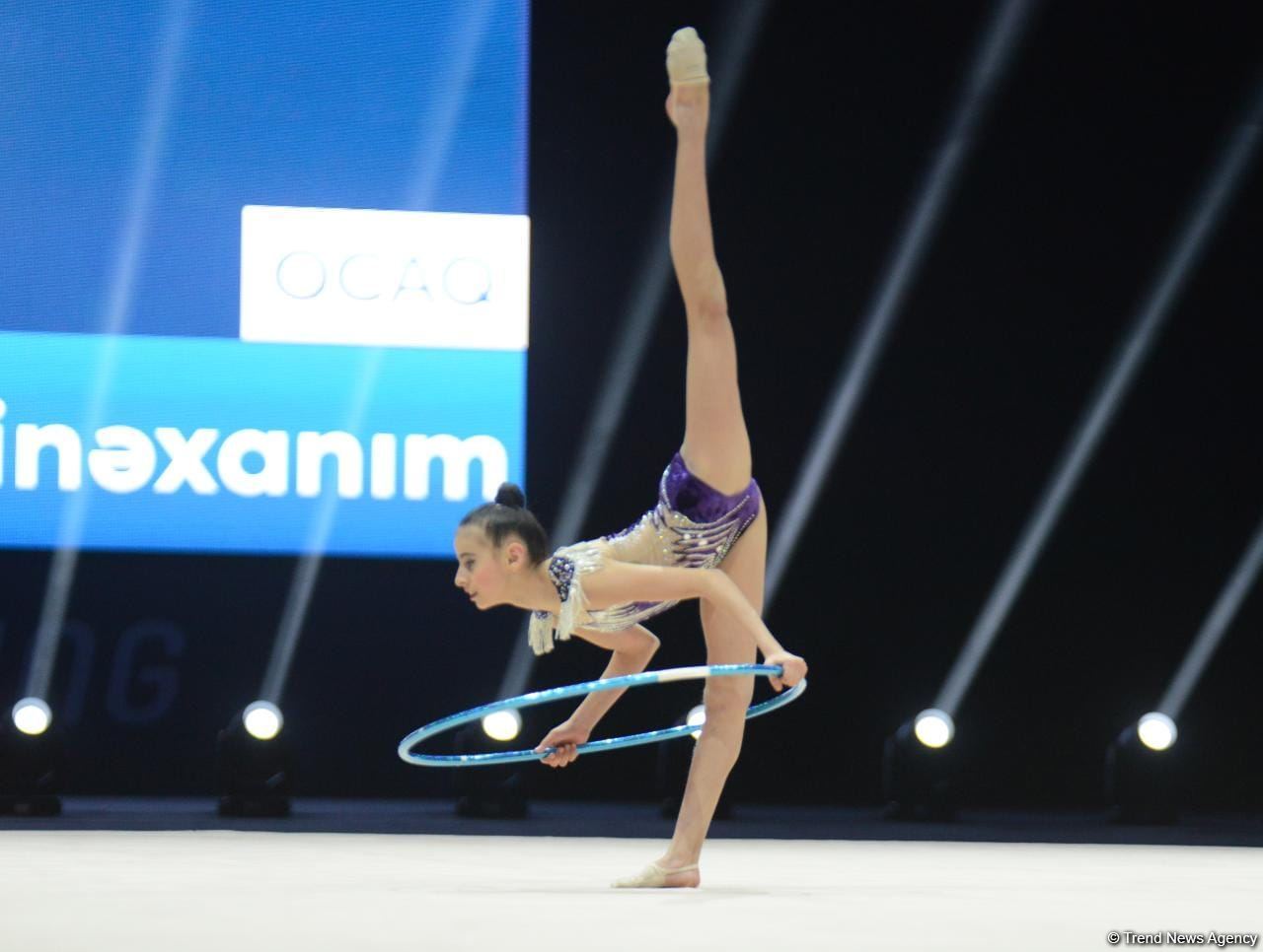 Bakıda bədii gimnastika üzrə Azərbaycan çempionatının birinci günü start götürüb (FOTO)