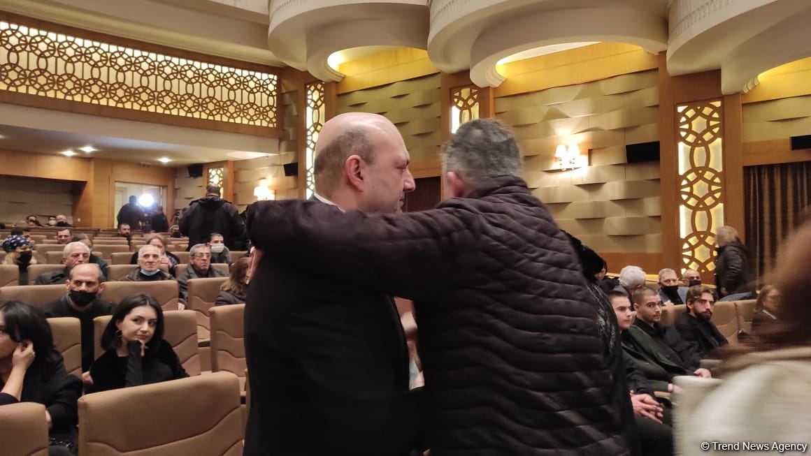 Rüstəm İbrahimbəyovla vida mərasimi keçirilib (FOTO/VİDEO)