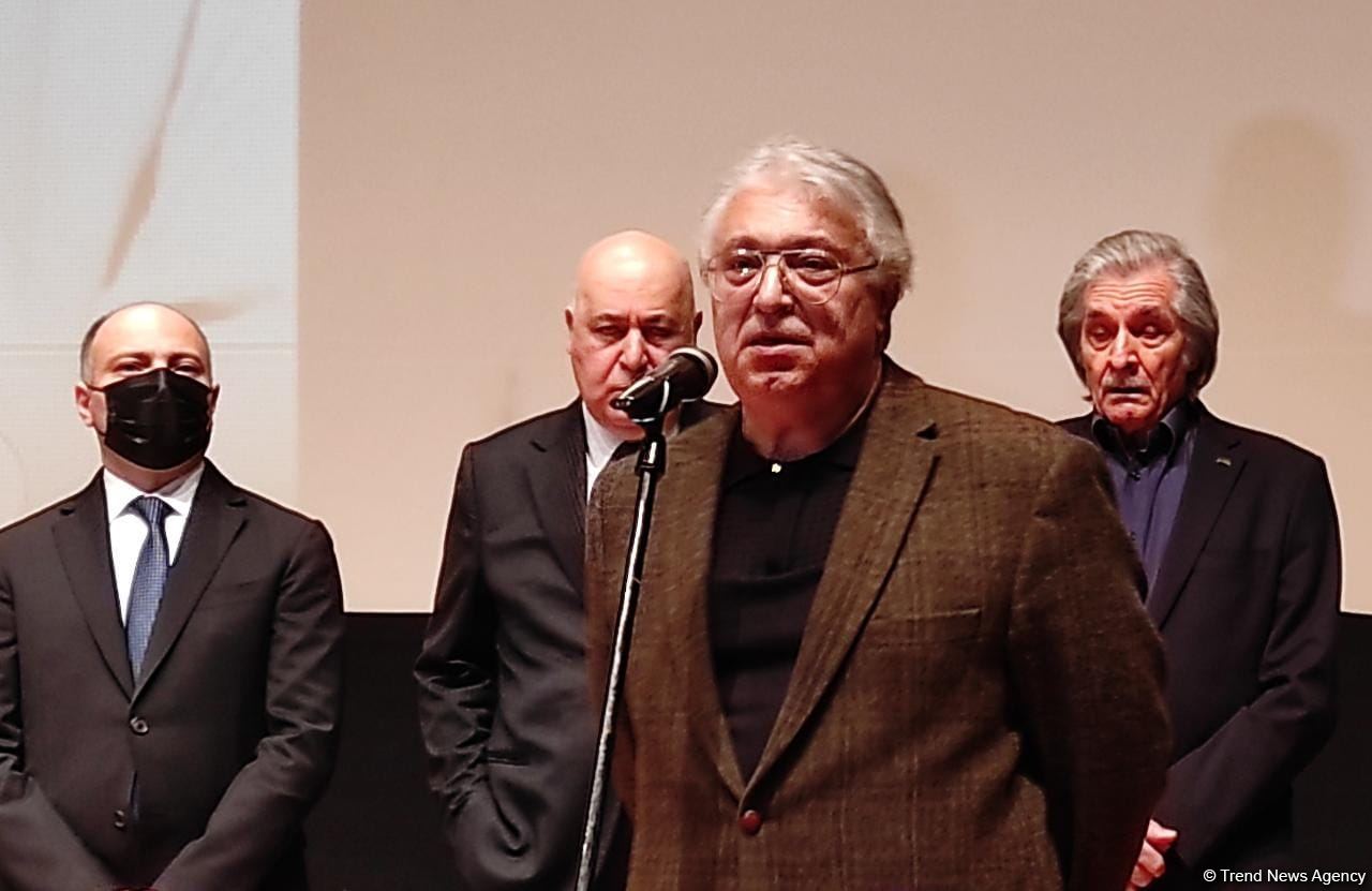 Rüstəm İbrahimbəyovla vida mərasimi keçirilib (FOTO/VİDEO)