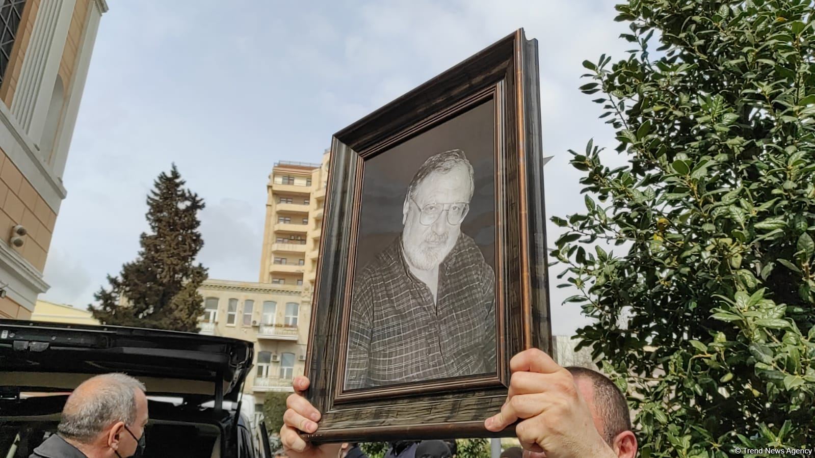Rüstəm İbrahimbəyovla vida mərasimi keçirilib (FOTO/VİDEO)