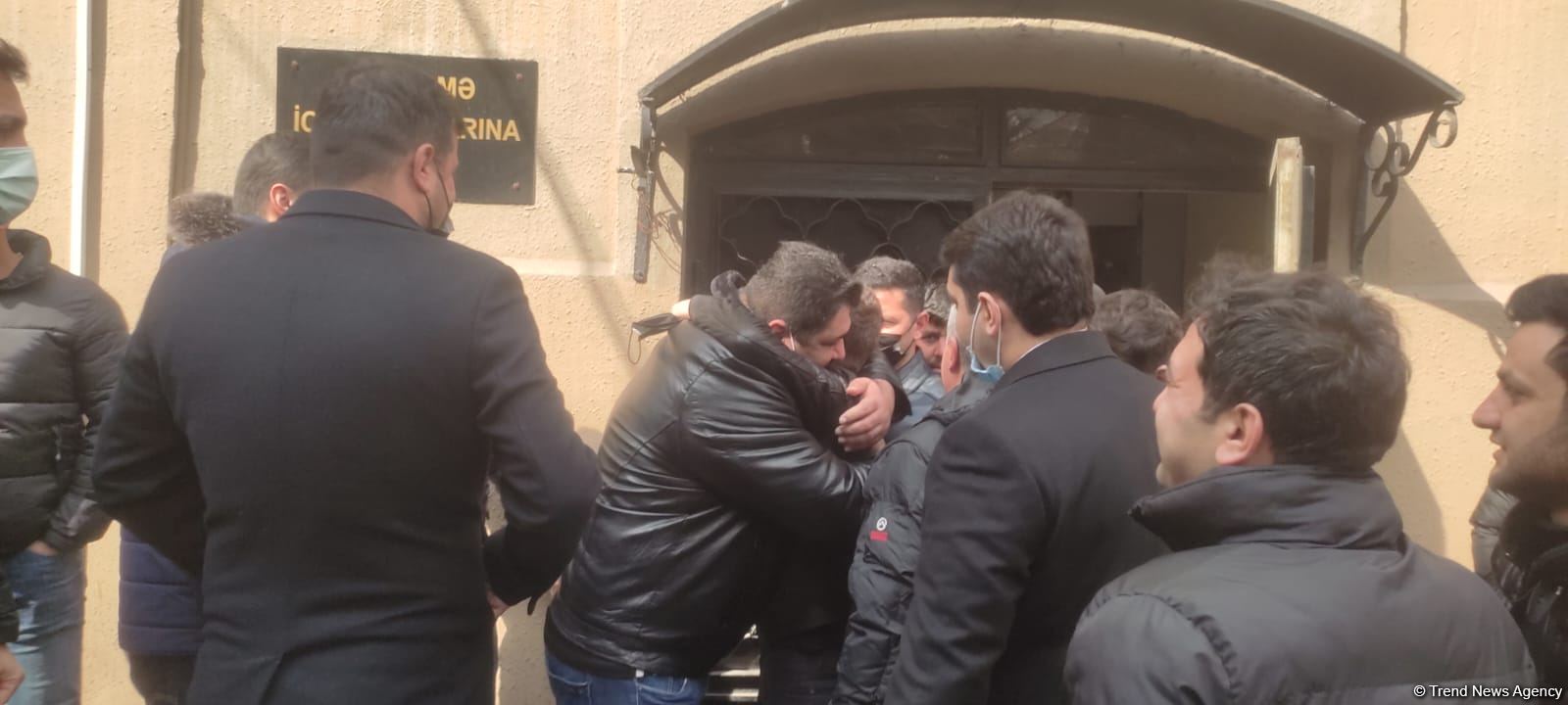Korrupsiyada ittham edilən gömrük işçilərindən 7-si azadlığa buraxıldı (FOTO)