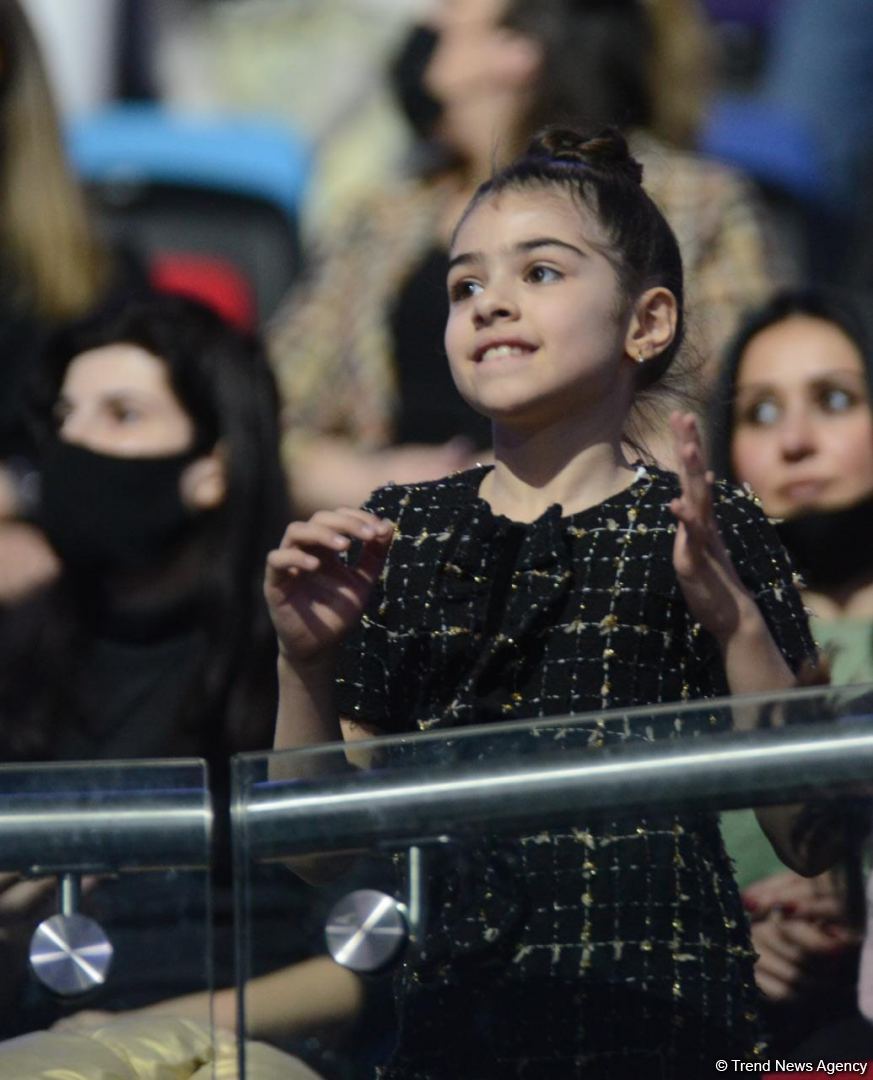 Milli Gimnastika Arenasında bədii gimnastika üzrə Azərbaycan çempionatı davam edir (FOTO)