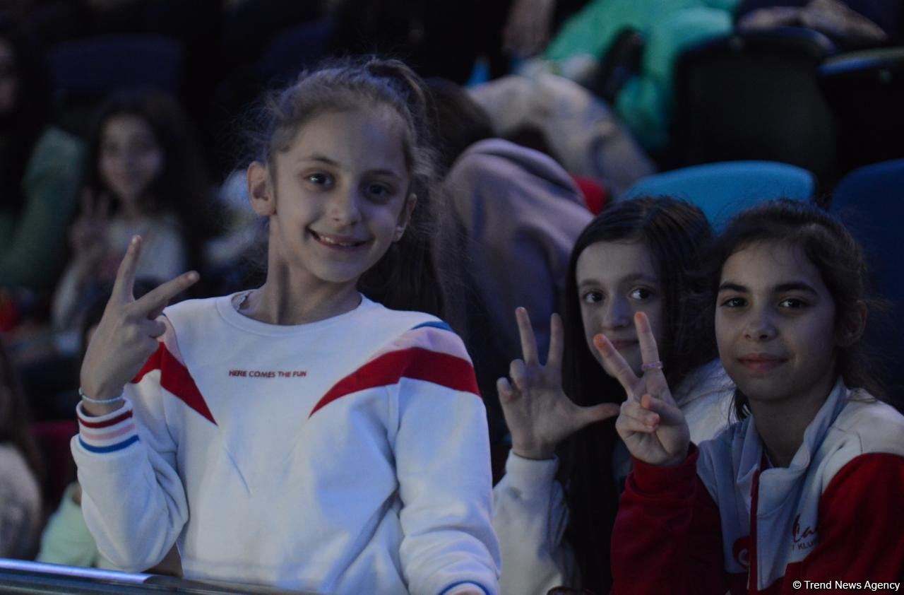 Milli Gimnastika Arenasında bədii gimnastika üzrə Azərbaycan çempionatı davam edir (FOTO)