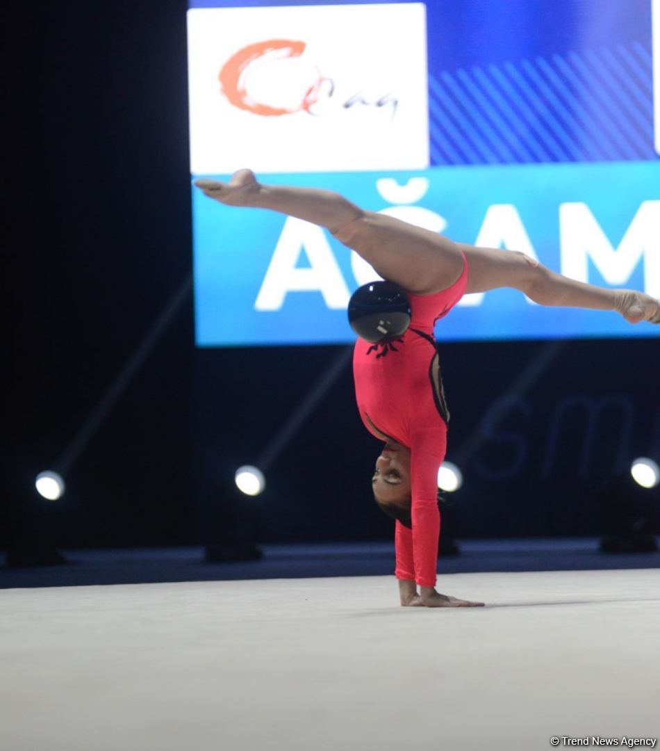 Milli Gimnastika Arenasında bədii gimnastika üzrə Azərbaycan çempionatı davam edir (FOTO)