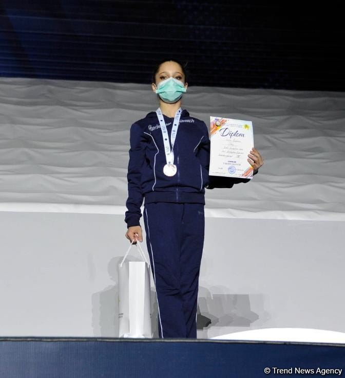 Bədii gimnastika üzrə Azərbaycan çempionatının qalibləri mükafatlandırılıb (FOTO)