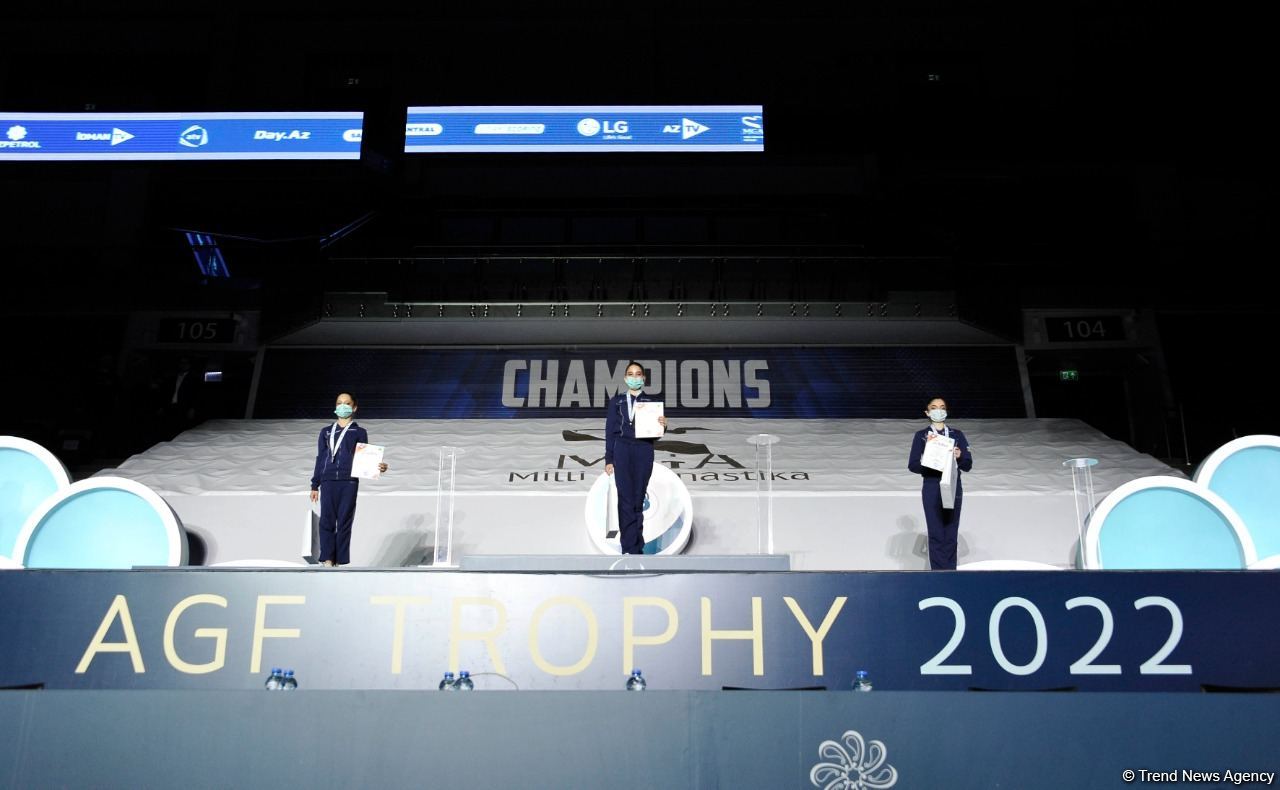 Bədii gimnastika üzrə Azərbaycan çempionatının qalibləri mükafatlandırılıb (FOTO)