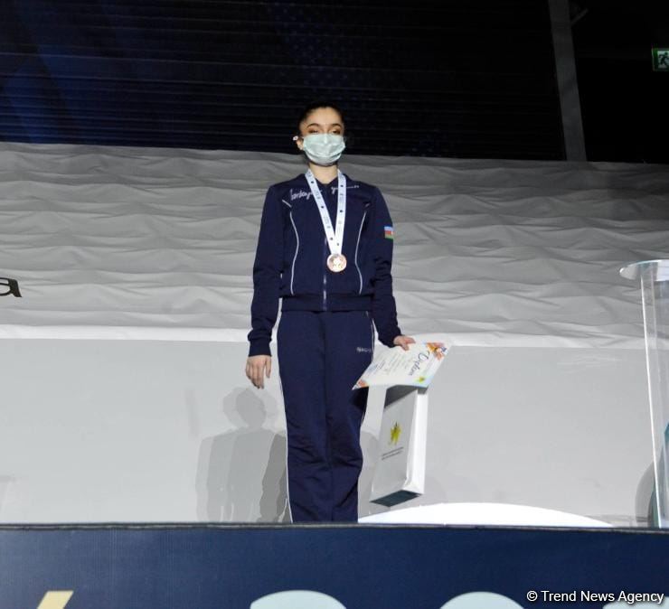Bədii gimnastika üzrə Azərbaycan çempionatının qalibləri mükafatlandırılıb (FOTO)