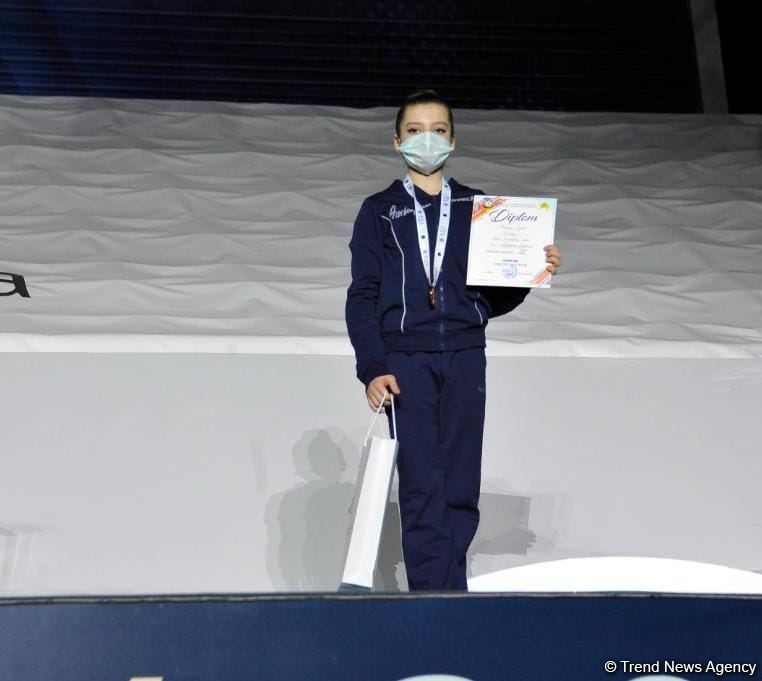 Bədii gimnastika üzrə Azərbaycan çempionatının qalibləri mükafatlandırılıb (FOTO)
