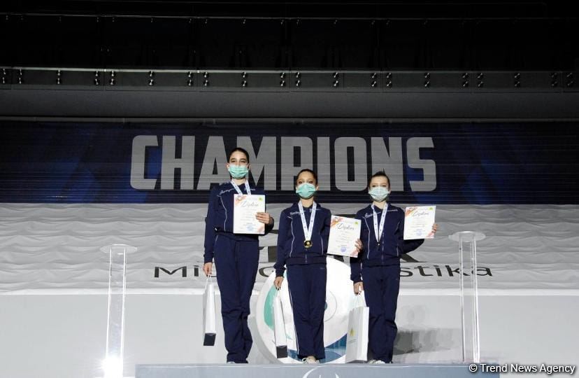Bədii gimnastika üzrə Azərbaycan çempionatının qalibləri mükafatlandırılıb (FOTO)