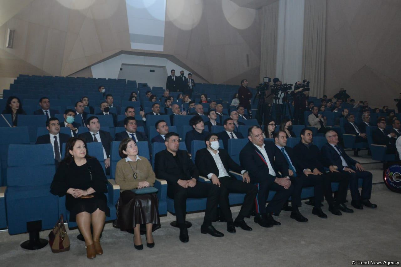 Gənclər və İdman Nazirliyinin yeni loqosu təqdim olunub (FOTO)