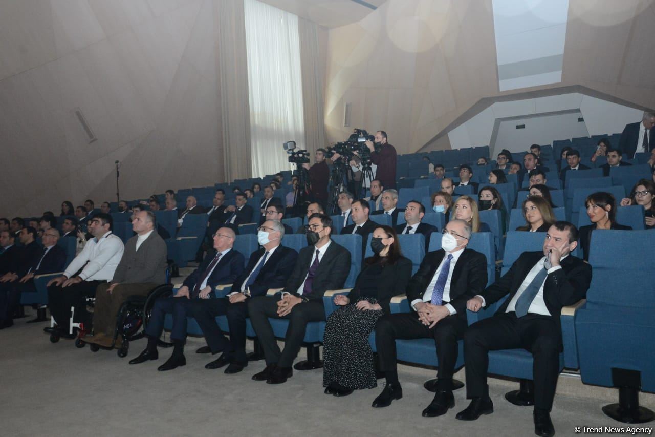 Gənclər və İdman Nazirliyinin yeni loqosu təqdim olunub (FOTO)