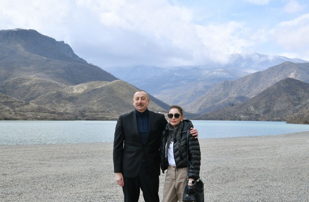 Prezident İlham Əliyev Suqovuşanda turizm kompleksinin təməlini qoyub (FOTO/VİDEO)
