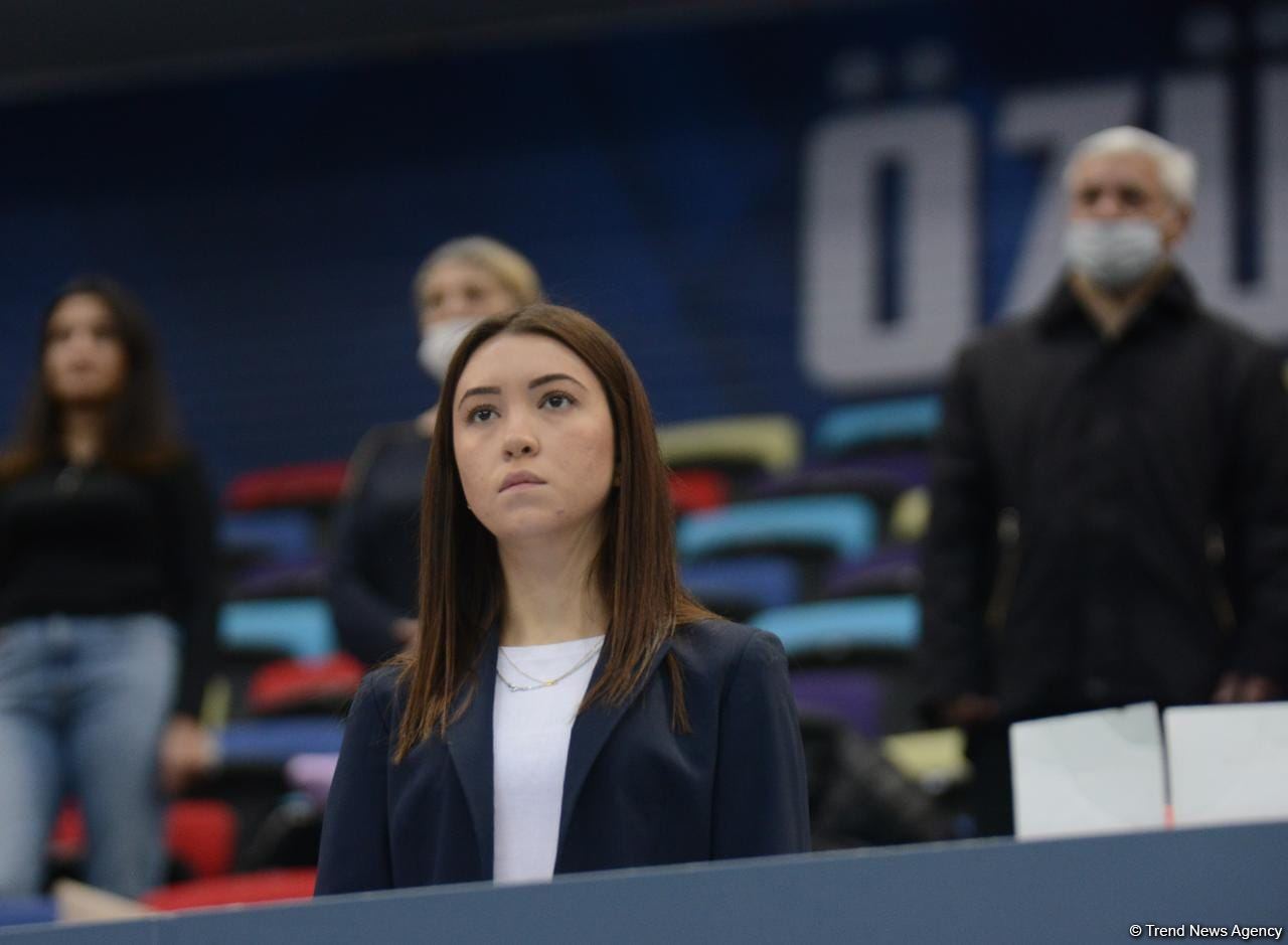 İdman gimnastikası üzrə Azərbaycan Birinciliyi və Bakı Çempionatının birinci günü start götürüb (FOTO)