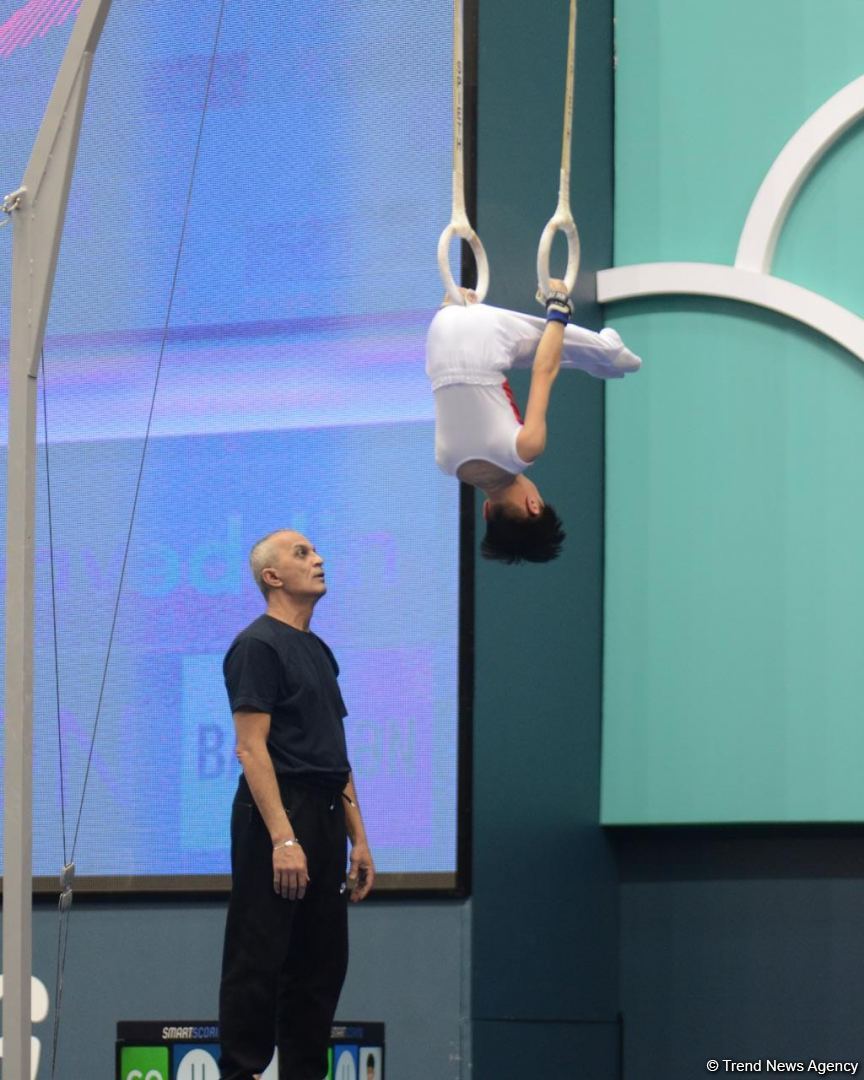 İdman gimnastikası üzrə Azərbaycan Birinciliyi və Bakı Çempionatının birinci günü start götürüb (FOTO)