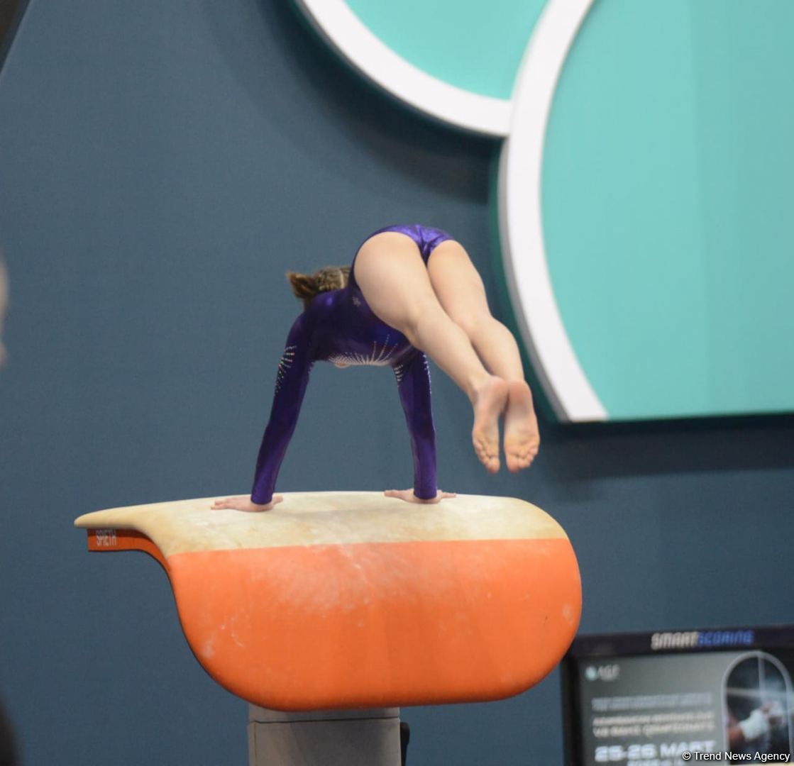İdman gimnastikası üzrə Azərbaycan Birinciliyi və Bakı Çempionatının birinci günü start götürüb (FOTO)