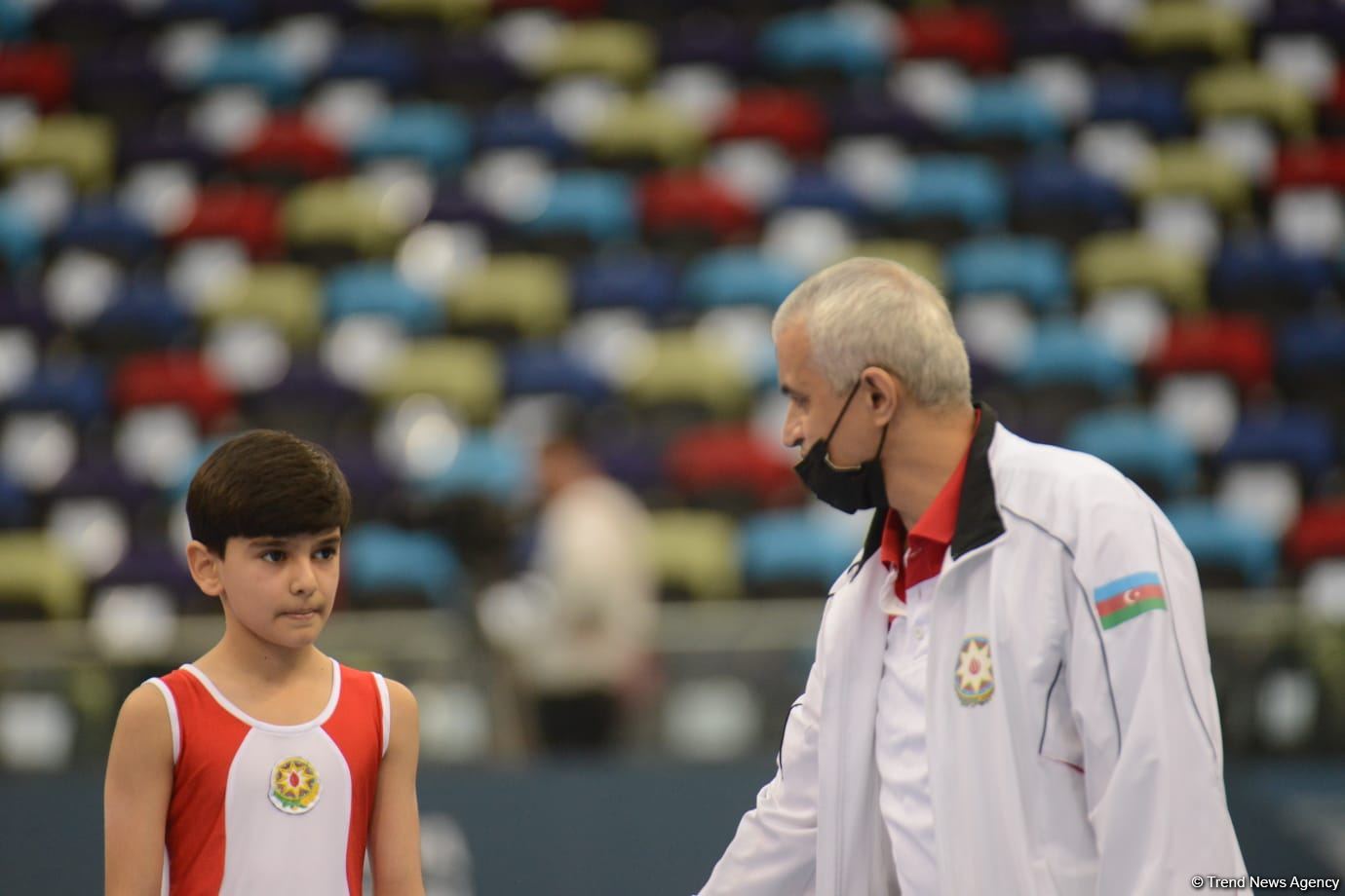 İdman gimnastikası üzrə Azərbaycan Birinciliyi və Bakı Çempionatının birinci günü start götürüb (FOTO)